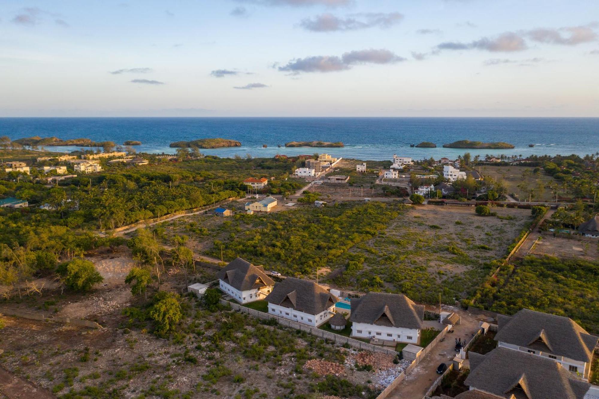 Rafiki Tamu Residential Resort 瓦塔穆 外观 照片