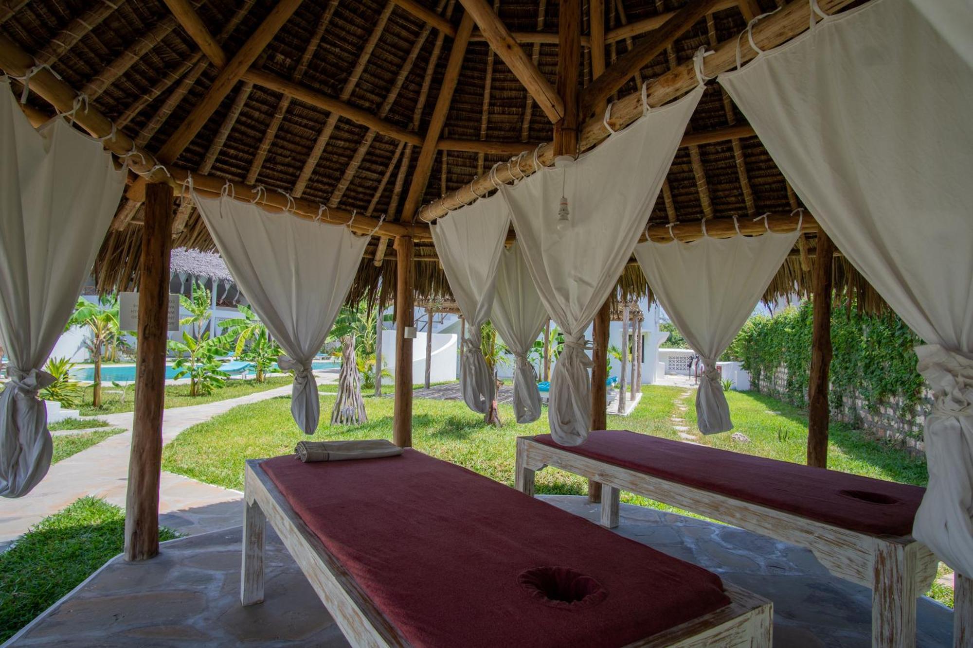 Rafiki Tamu Residential Resort 瓦塔穆 外观 照片